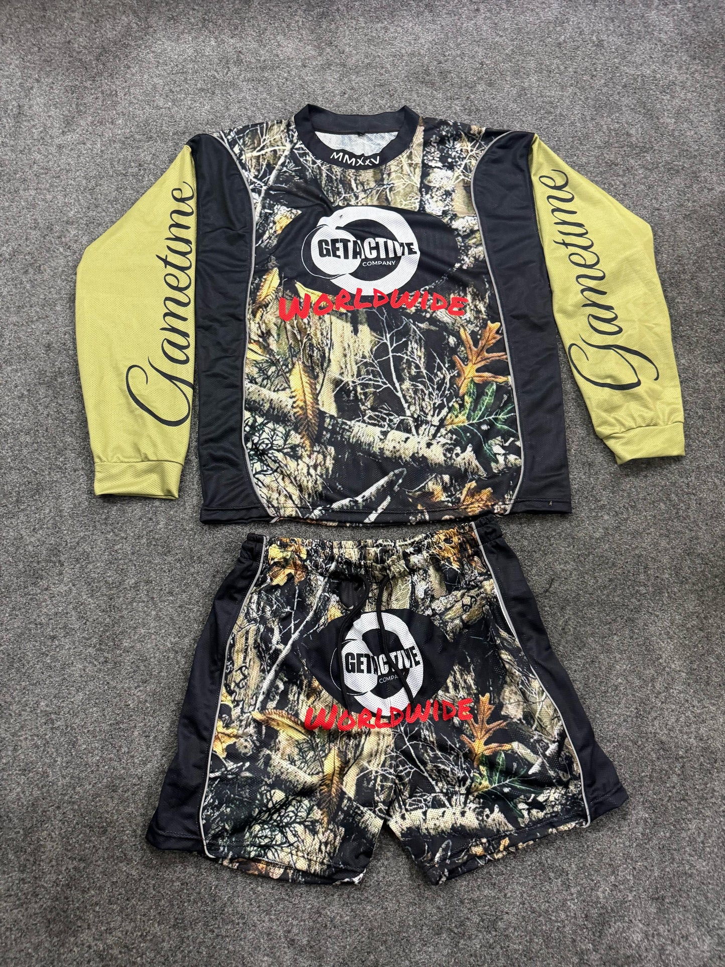 Worldwide Camo Set